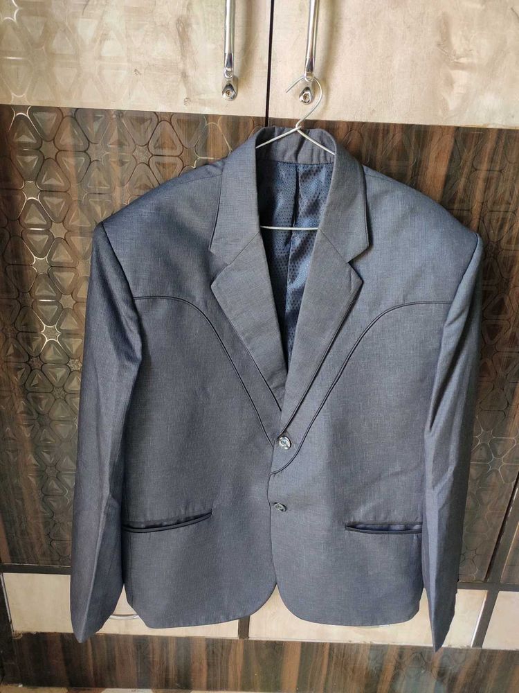 Men Cot/Blazer