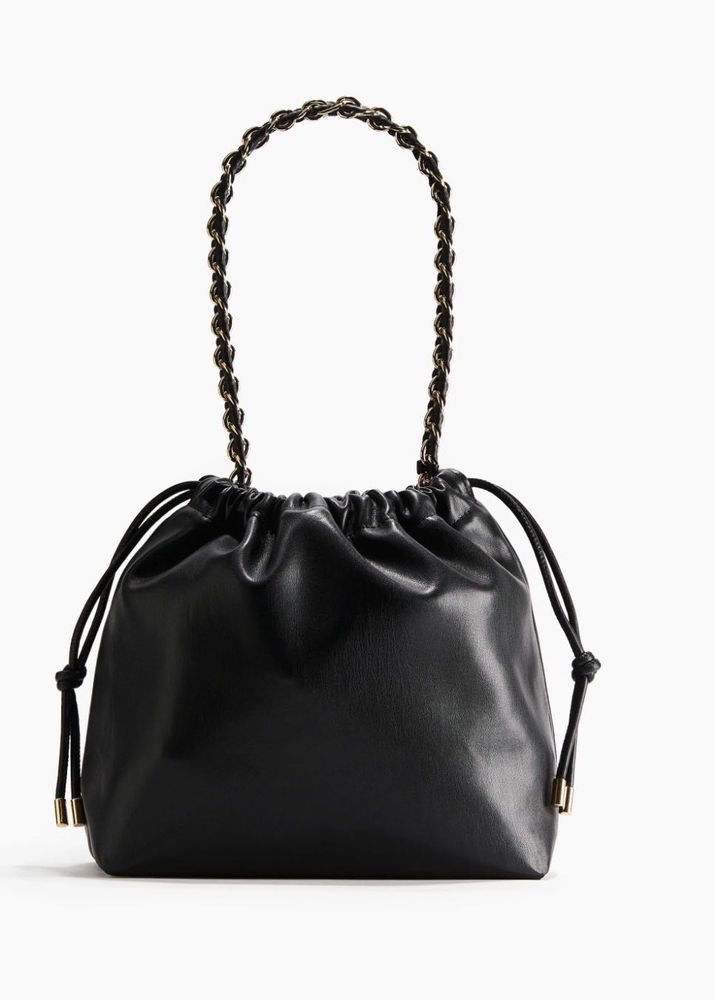 Chic Black Drawstring Hobo Bag with Chain