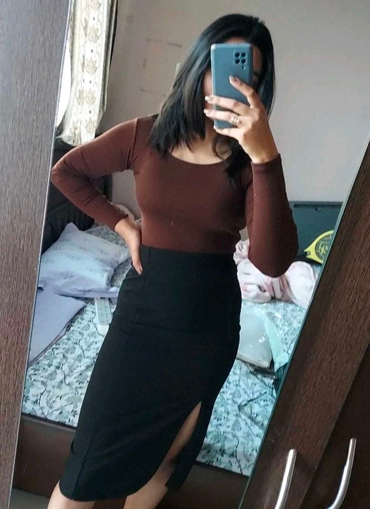 Comfy  brown Ribbed Long Sleeve Top