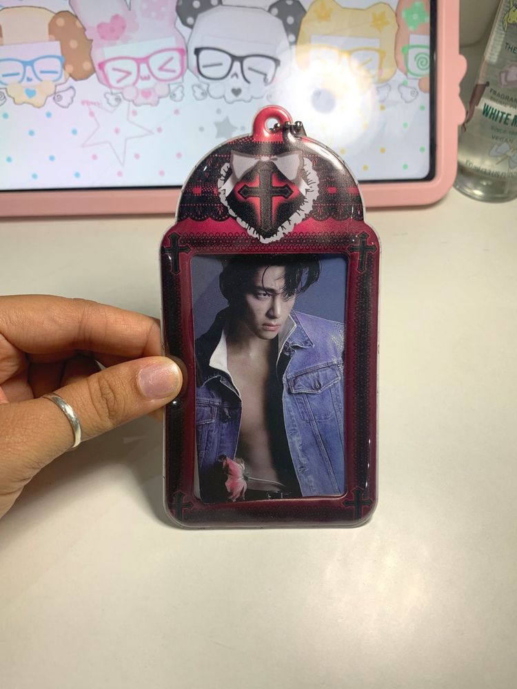 Gothic Photocard holder (without pc)