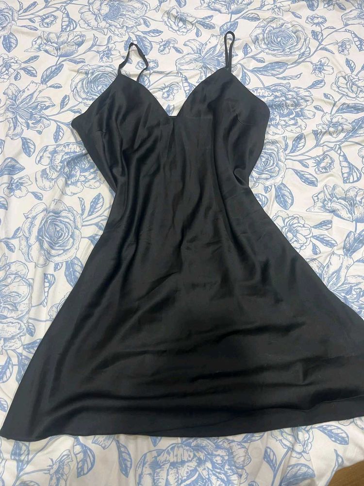 h&amp;m Black Slip Dress( Never Worn)