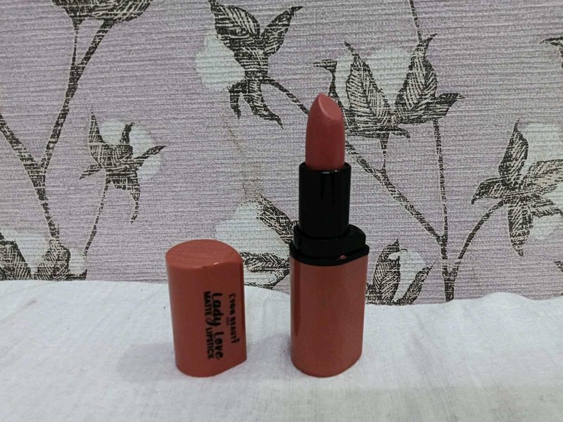 Lady Love Matte Lipstick