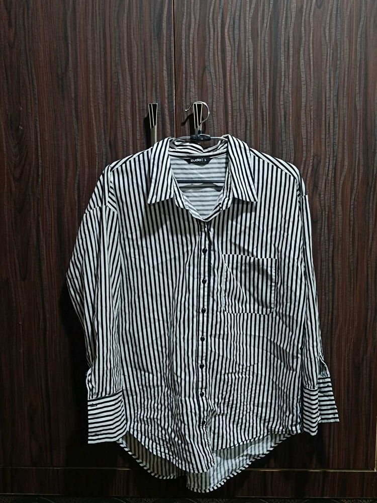 ZUDIO Black and White Striped Button-Up Shirt