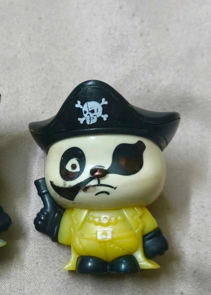 Pirate Panda (Yellow Version)
