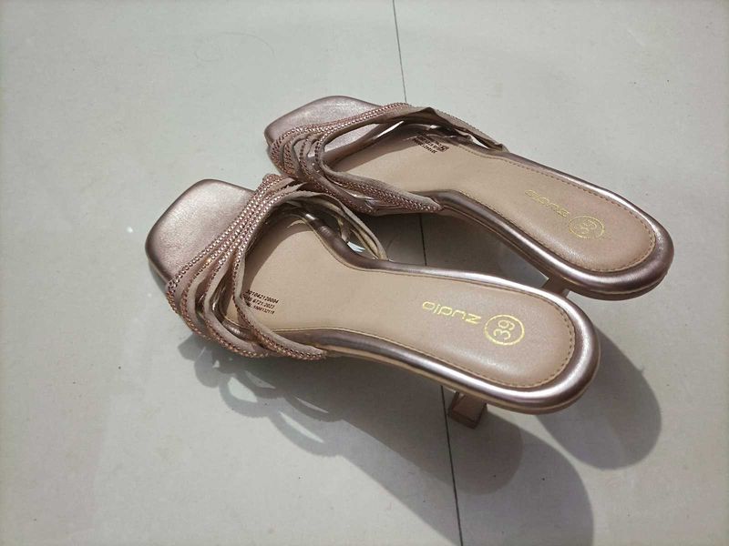 SALEZUDIO Rose Gold Heeled Sandals