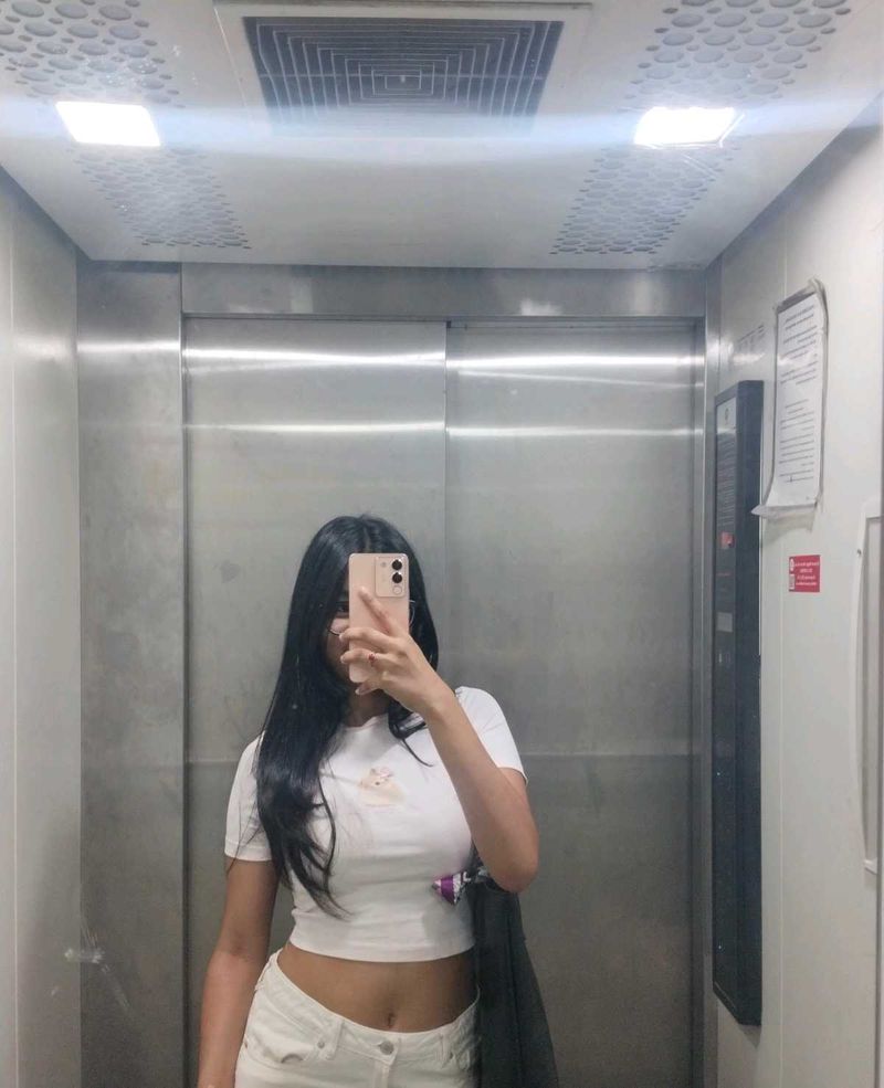 Cute Cropped T-Shirt