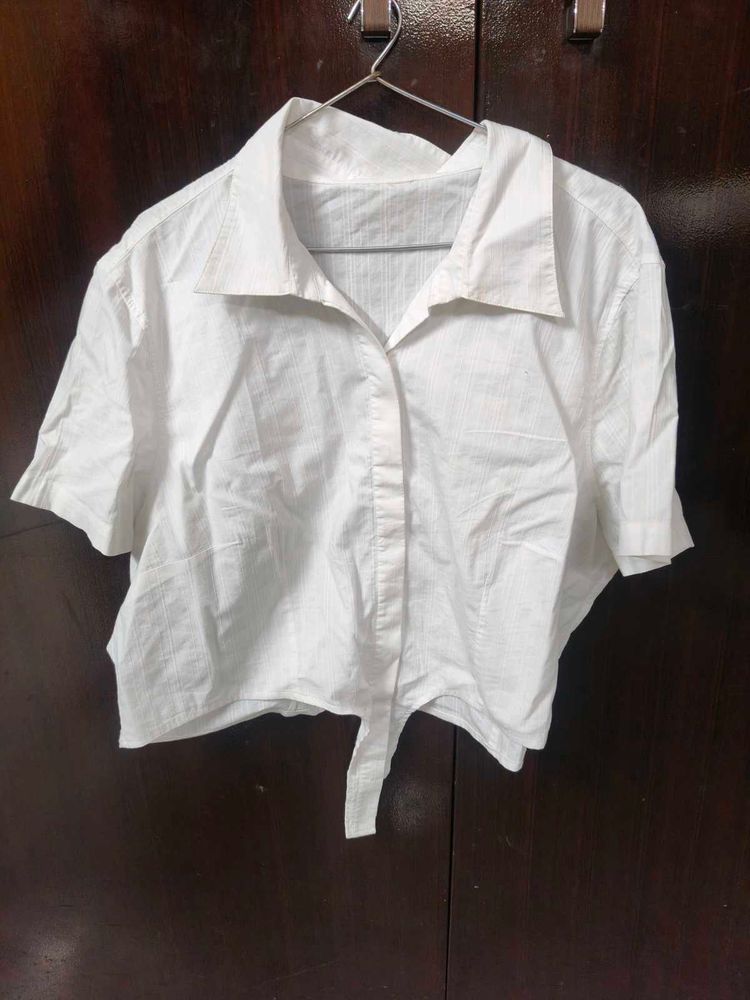 Chic White Cropped Tie-Up Shirt