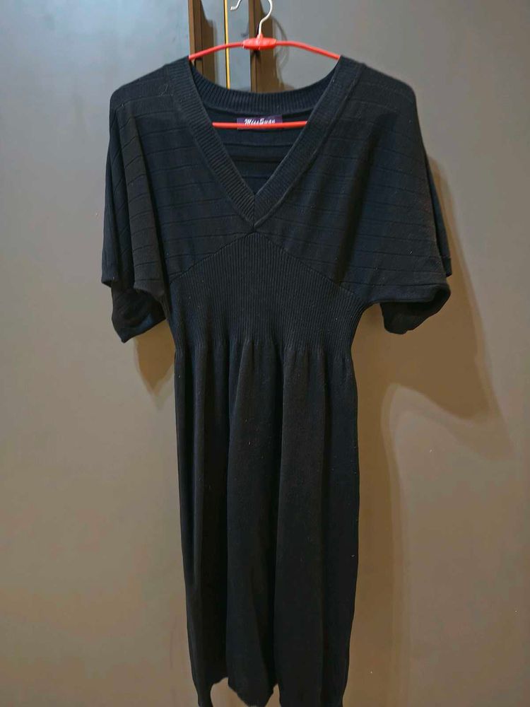 black solid mini dress