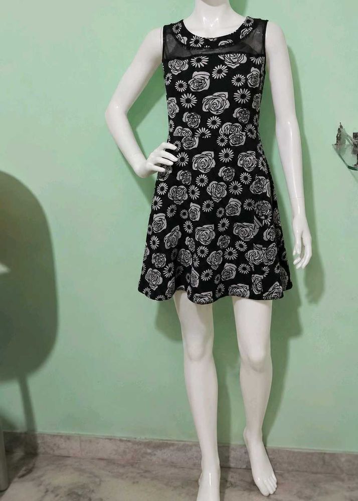 Black Floral Sleeveless Fit &amp; Flare one piece