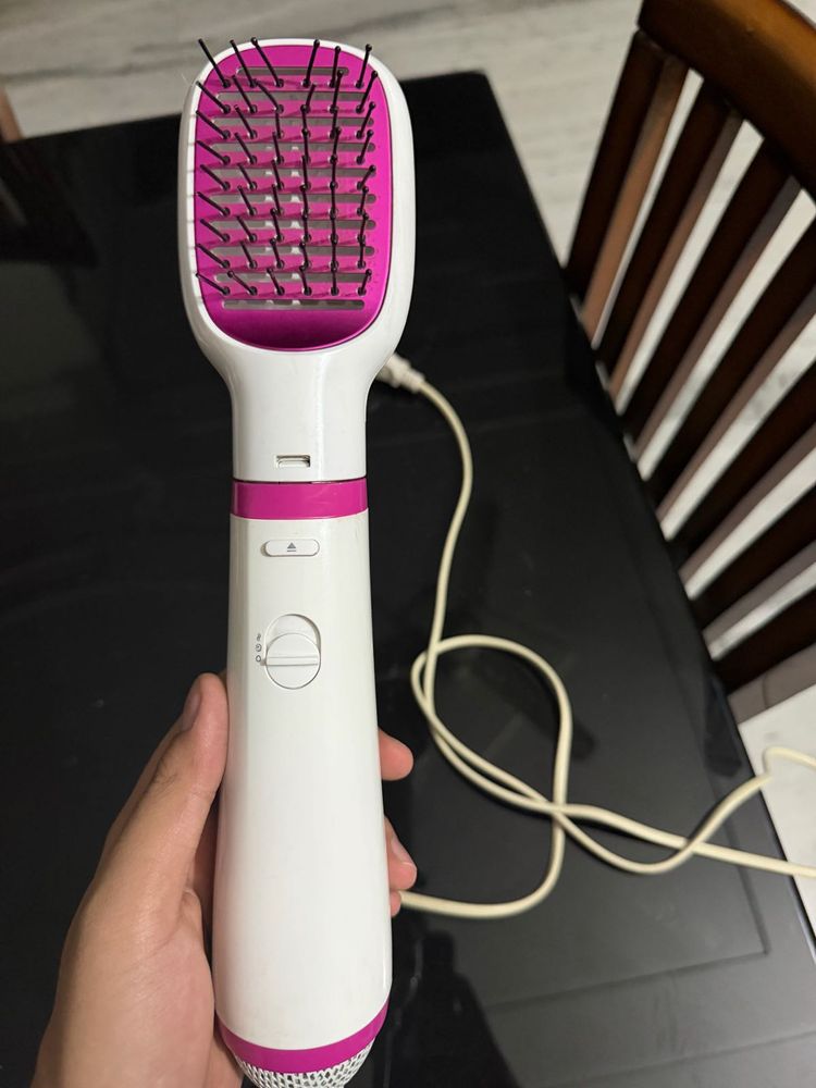 Hair dryer