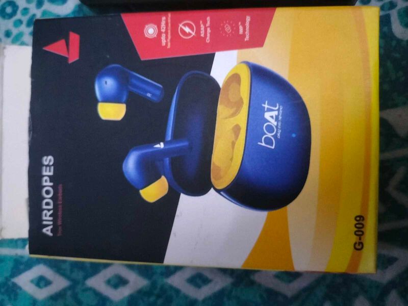 boAt Airdopes G-009 Wireless Earbuds
