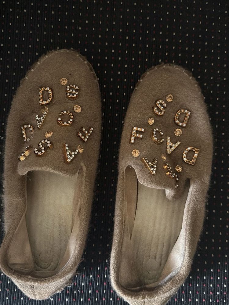 Embellished Casual Shoes