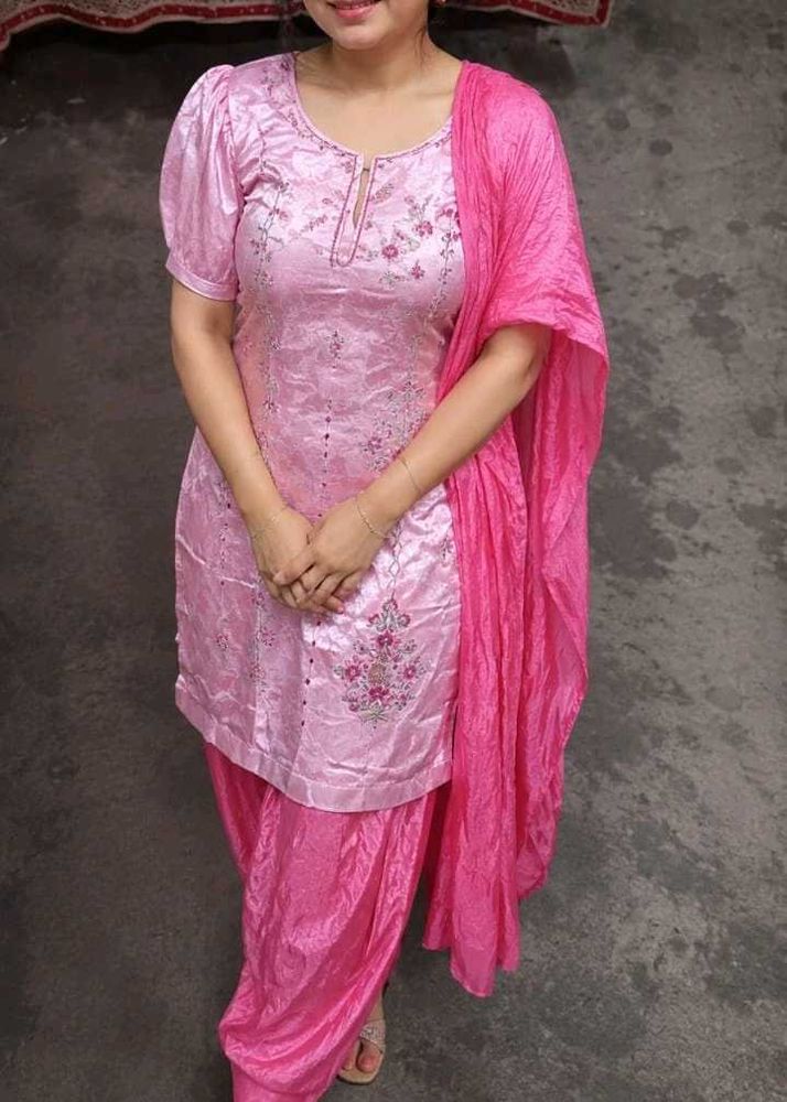 Punjabi Pink Embroidered Kurta Patiala salwar Set
