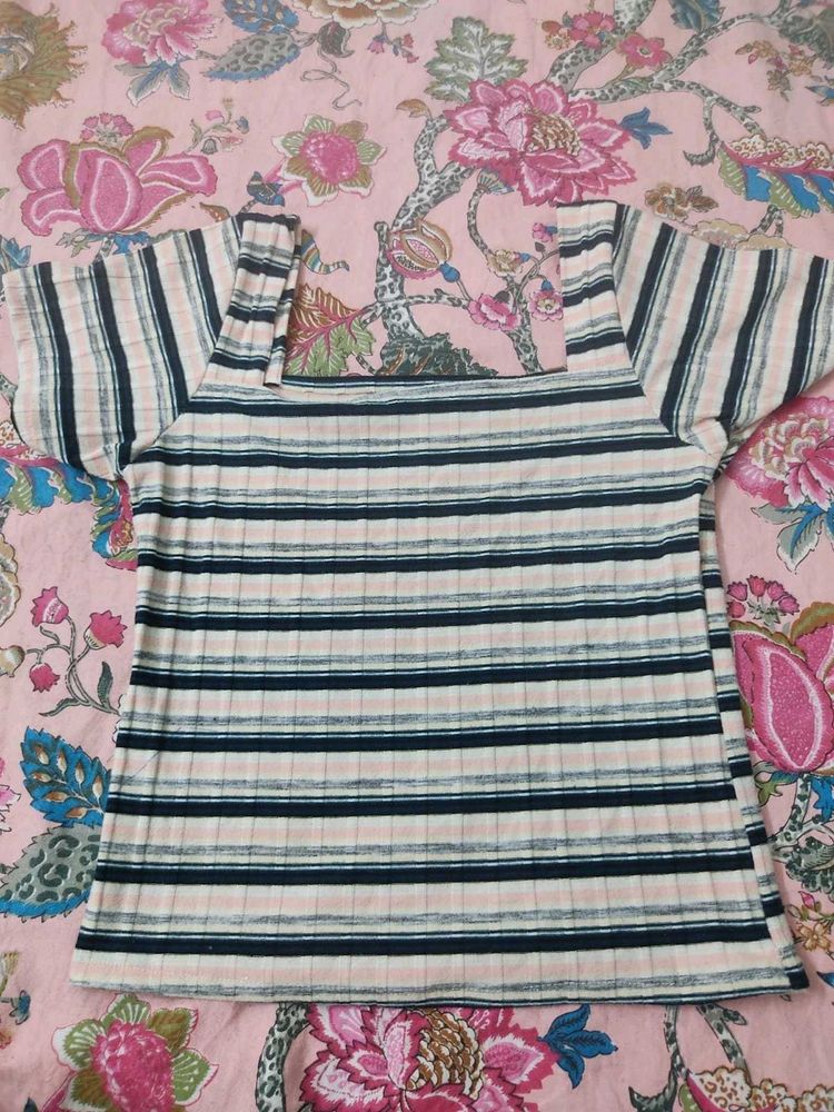beautiful square neck top