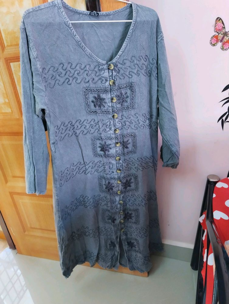 Front Button Top With Viscose Material
