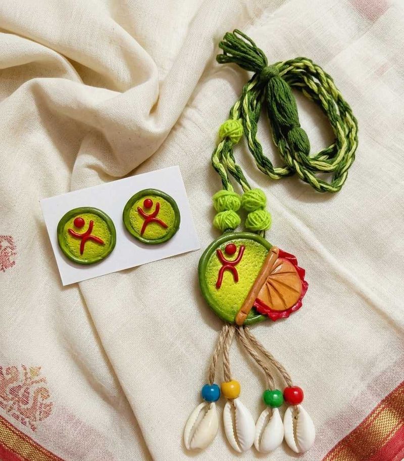 Handmade clay Necklace &amp; Earrings Set