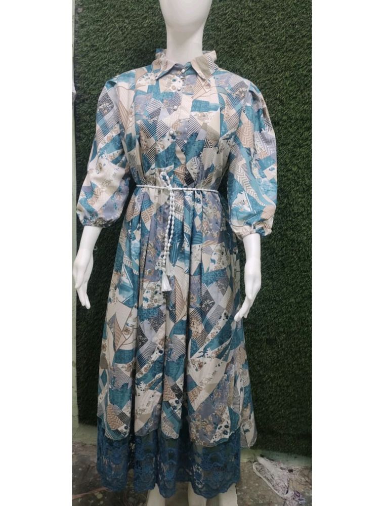 Boutique Design Pleated Dress With Belt