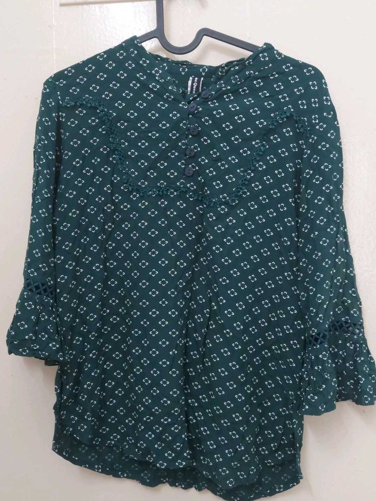 Green Printed Bell Sleeve Top