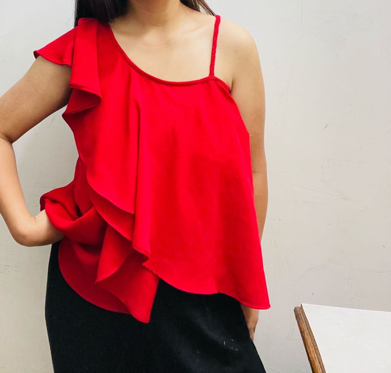 ❤️Red Ruffle Top ❤️