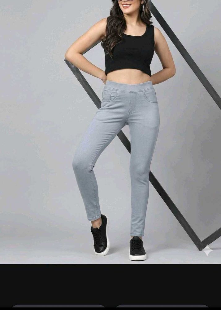 beautiful silver slim fit pant for women