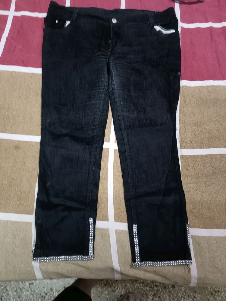 Party Wear Cotrise Capri For Women In 32 Size