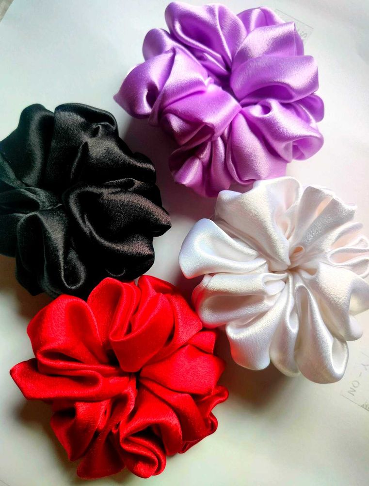Satin Scrunchie Set