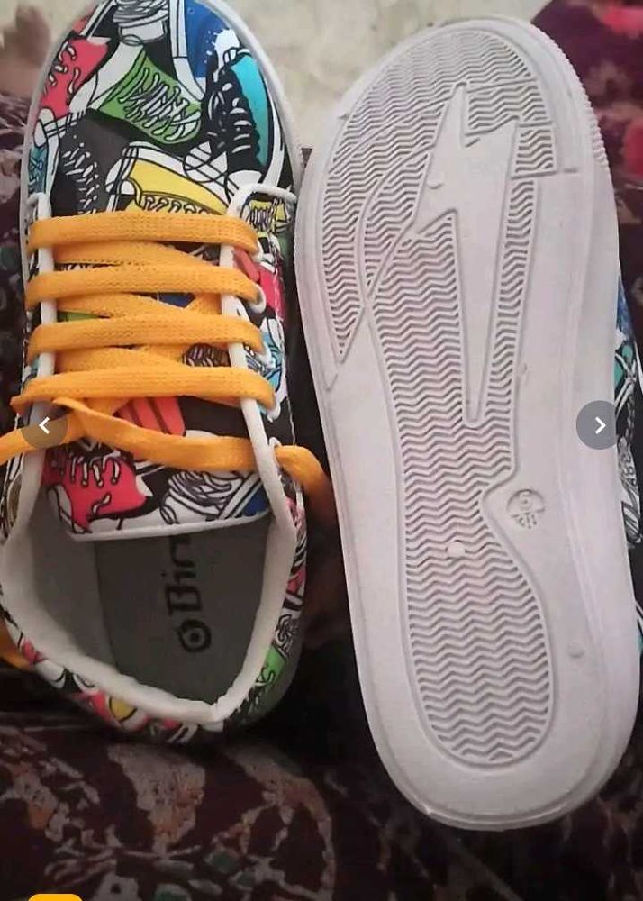 Colorful Print NEW Sneakers