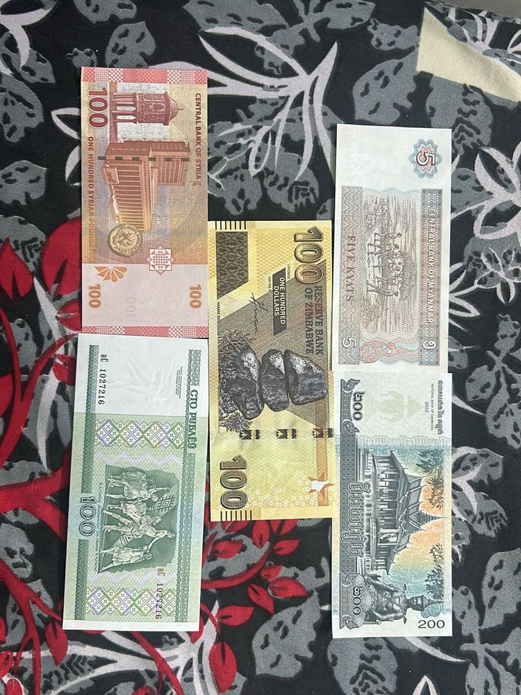Set Of 5 Notes