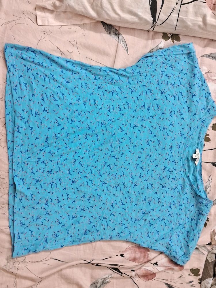 Tshirt By Aero Jeans