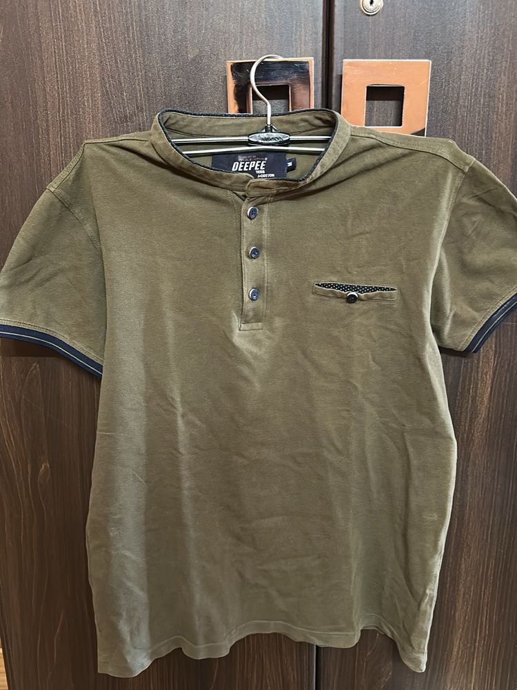 Men's Olive Green Henley T-Shirt