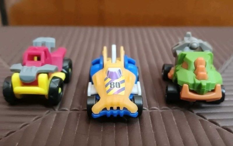 3 kinder Joy toy cars