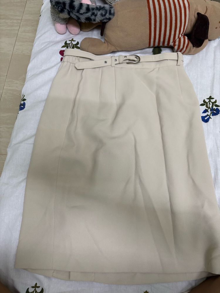 Beige Belted Skirt