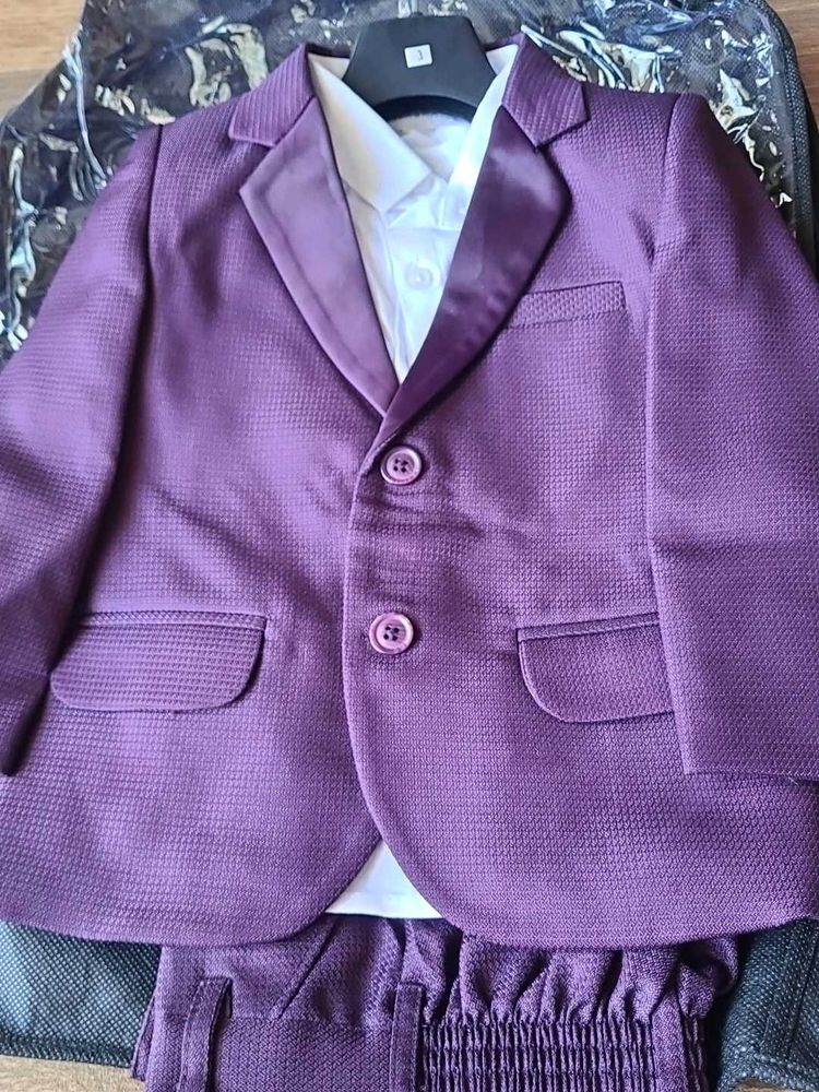 Kids 3Pice Suit Set Wine Color 2-3years only