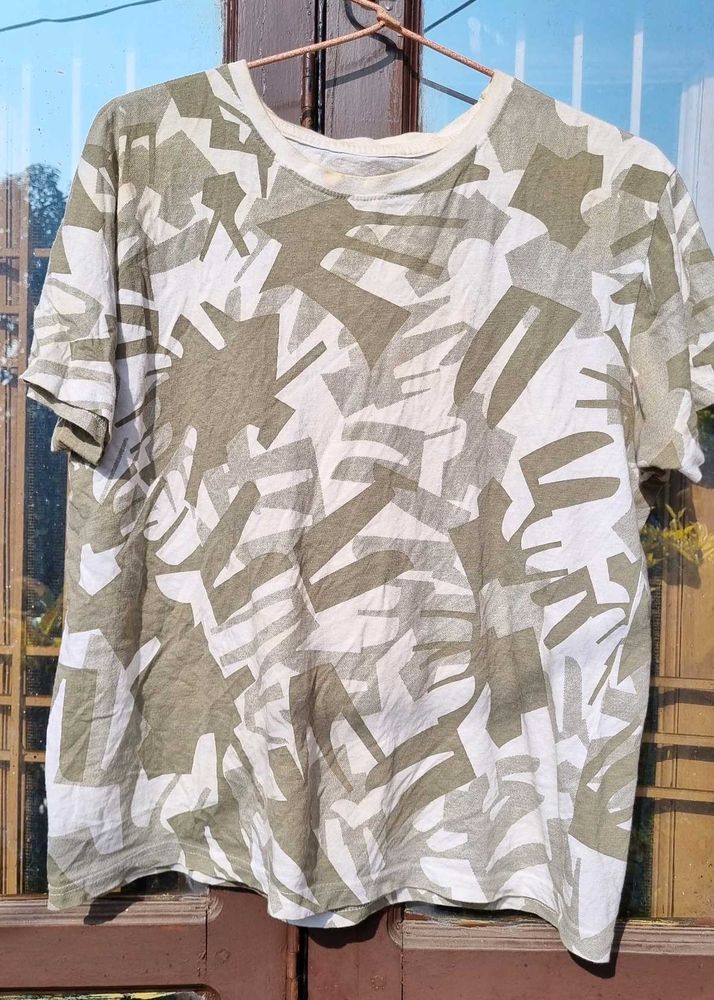 Abstract Print T-Shirt