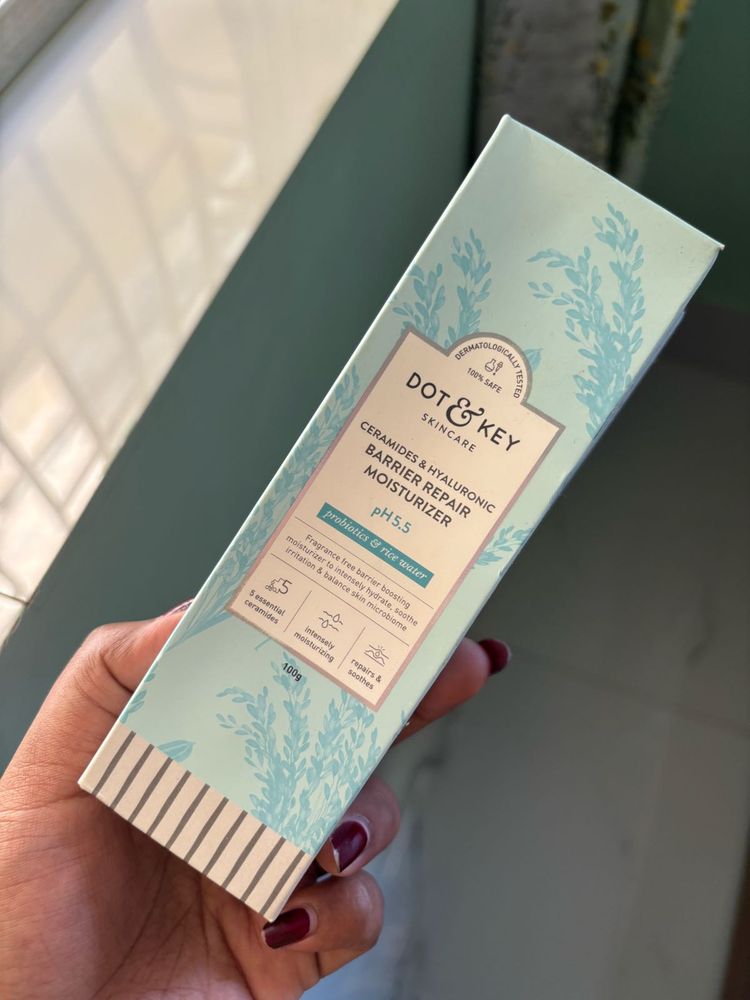 Dot &amp; Key Barrier Repair Moisturizer