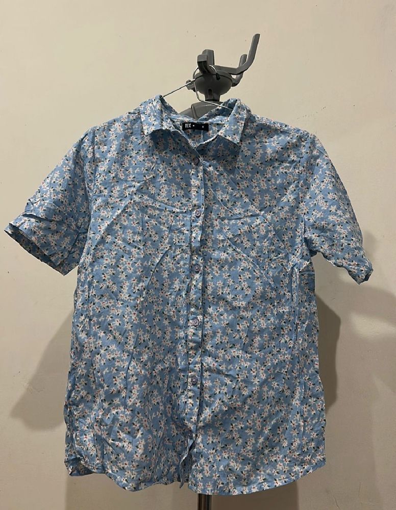Blue Floral Print Button-Up Shirt