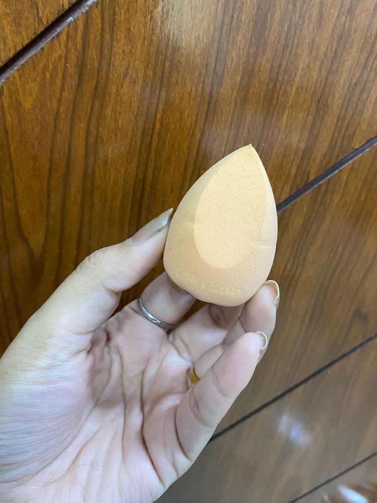Beauty Blender Makeup Sponge