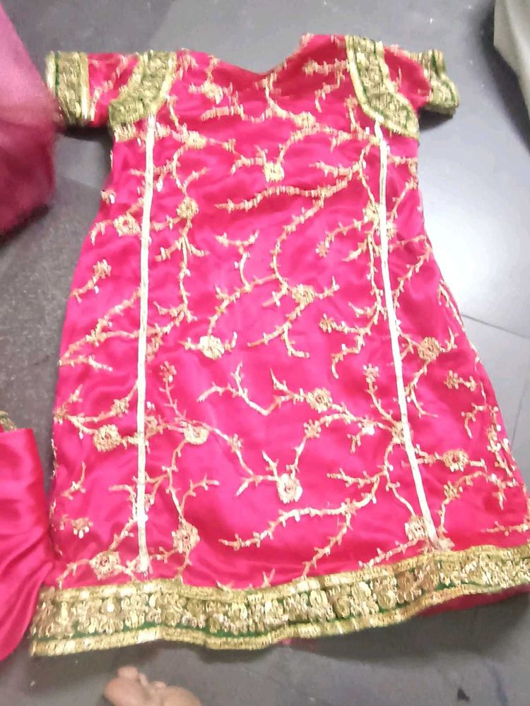 Beautiful Pink Embroidered kids khada dupatta