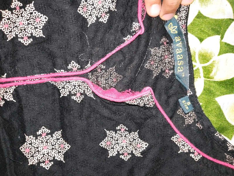 Avassa Black Ethnic Kurta