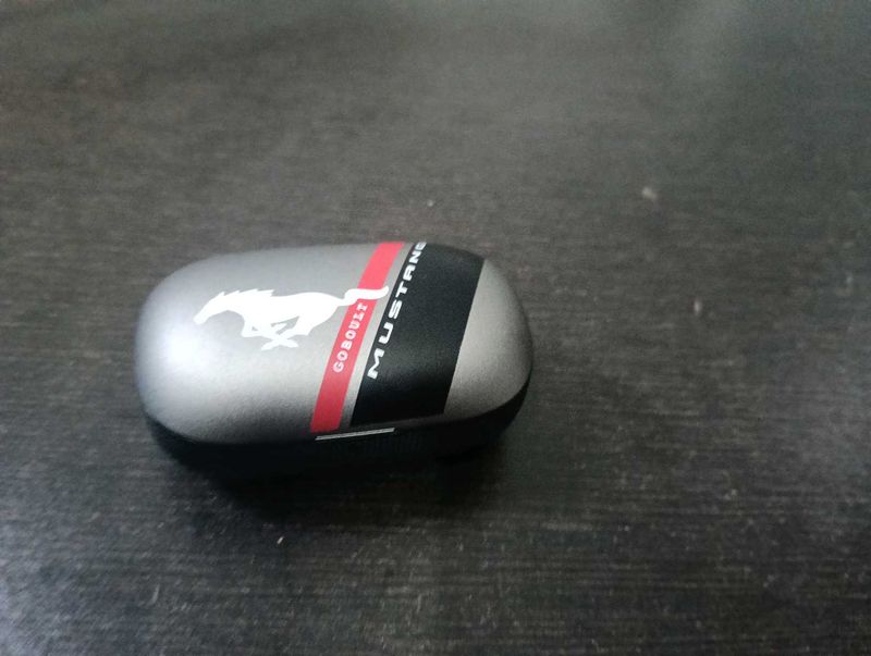 Goboult Mustang Earbuds