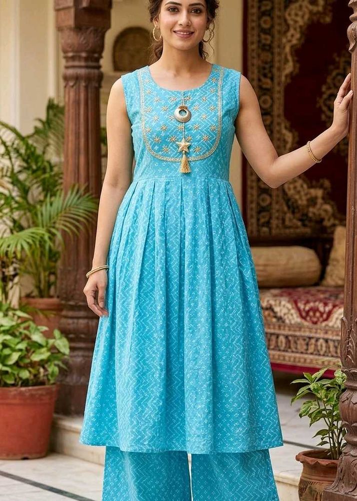 Beautiful Blue Kurta Set with Tassel (M)