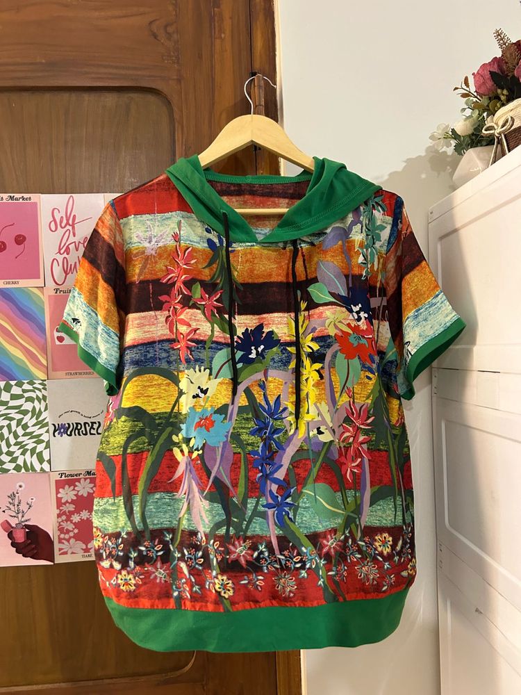 Vibrant Floral Print Hoodie Top