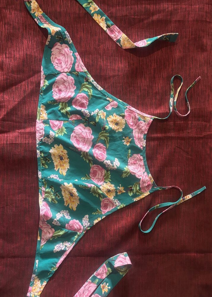 Floral Print Tie-Up Bikini Top