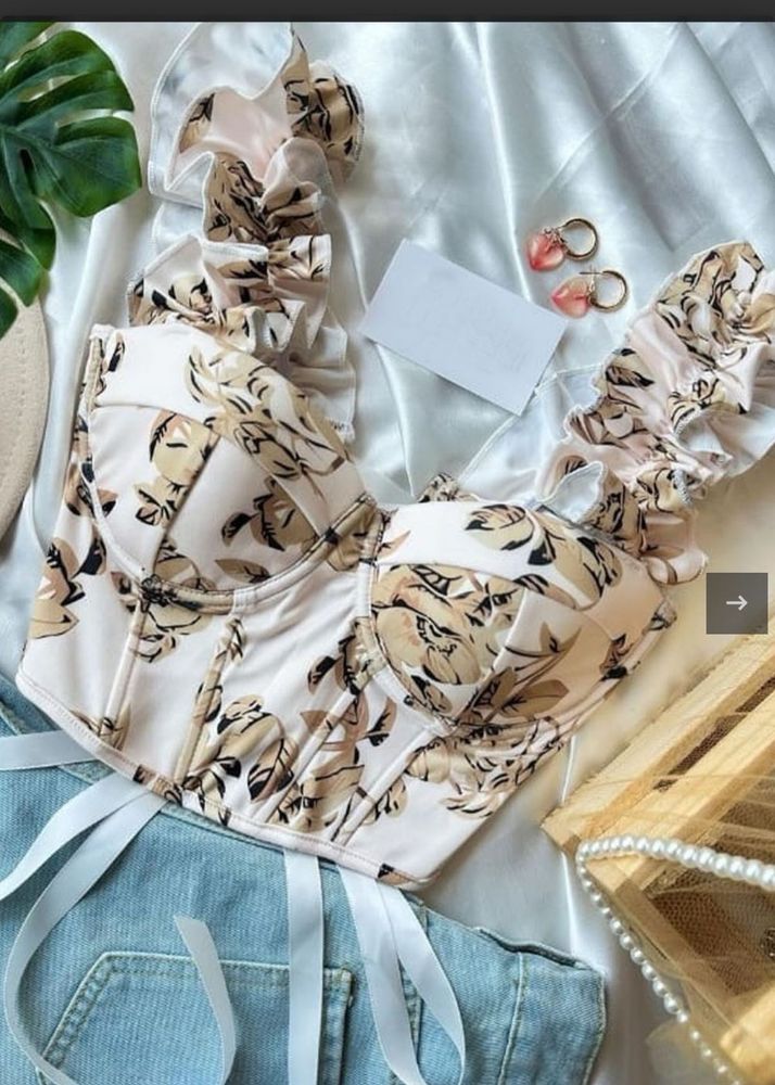 Floral Print Bikini Top with Ruffles