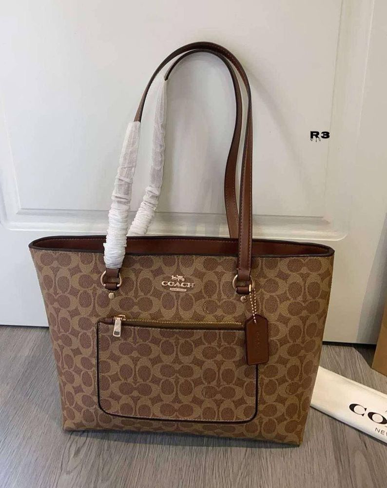 Coach Signature Tote Bag