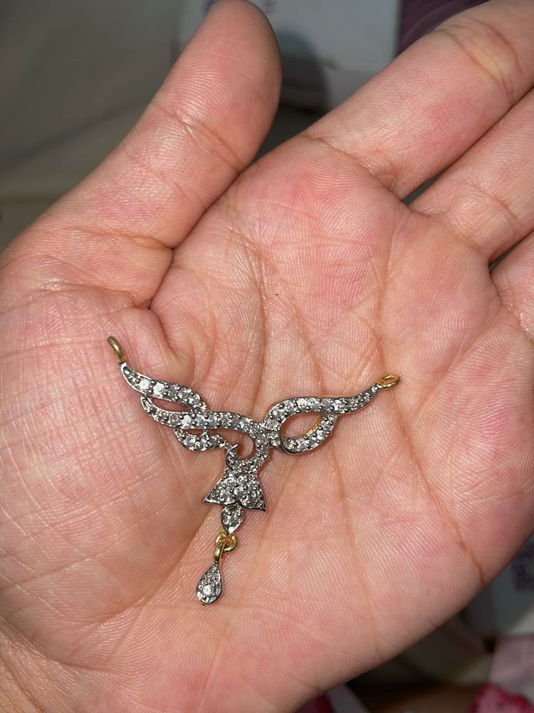Vintage-Style Crystal Pendant