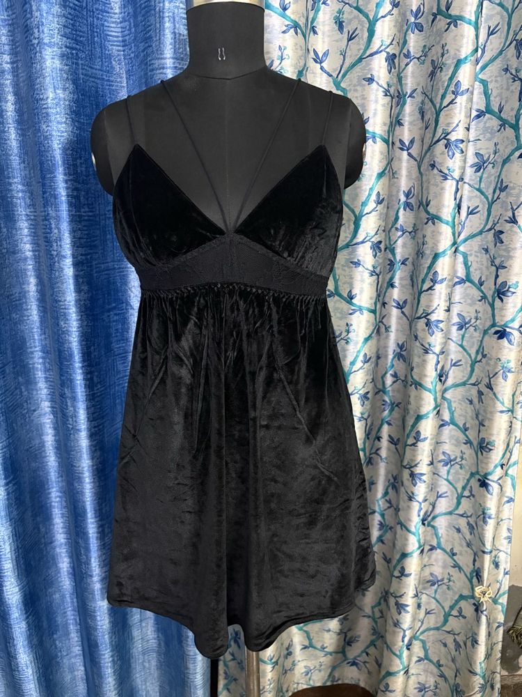 Black Velvet Nighty