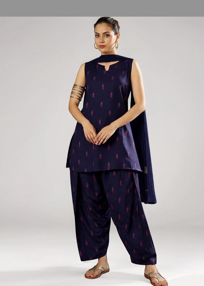 women printed rayon kurtaset with farshi salwar XL