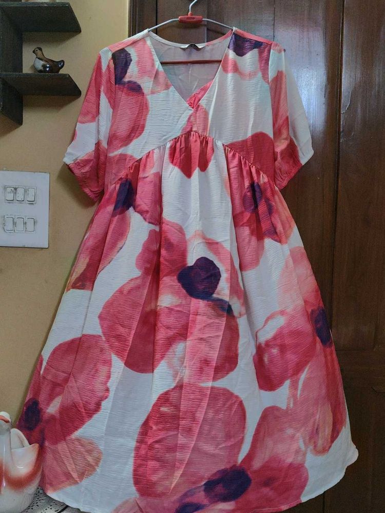 MAX Flowy Dress / top With pockets tag removed