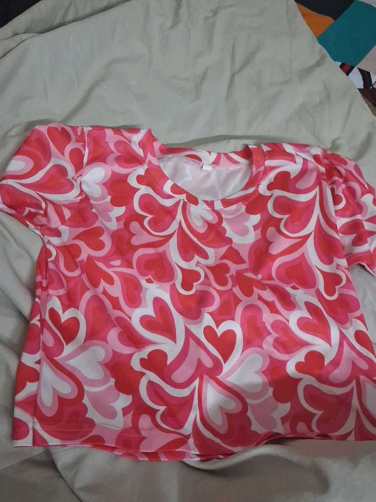 Cute Heart Print T-Shirt